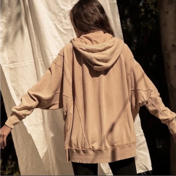 Free People All Your Love Solid Hoodie
Patchwork Slouchy Saddle Tan Size XS - Picture 3 of 12